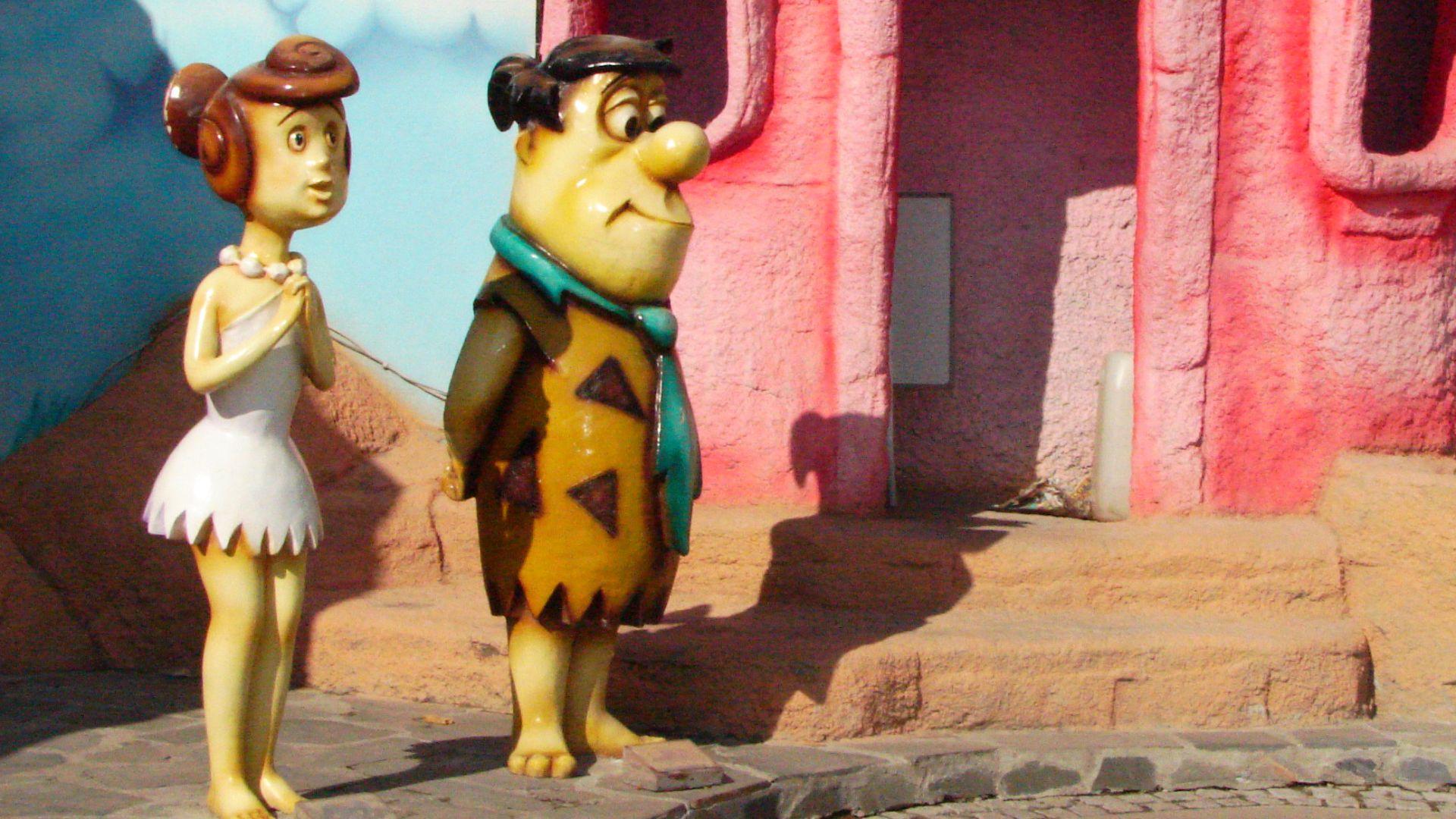 File:Harikalar Diyari Flintstones 06018 nevit.jpg