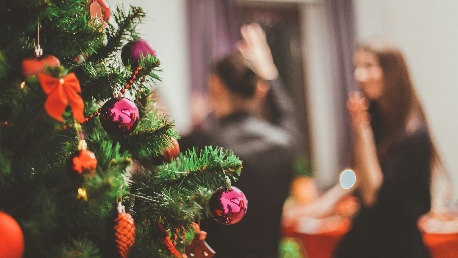 selective focus photography of Christmas tree