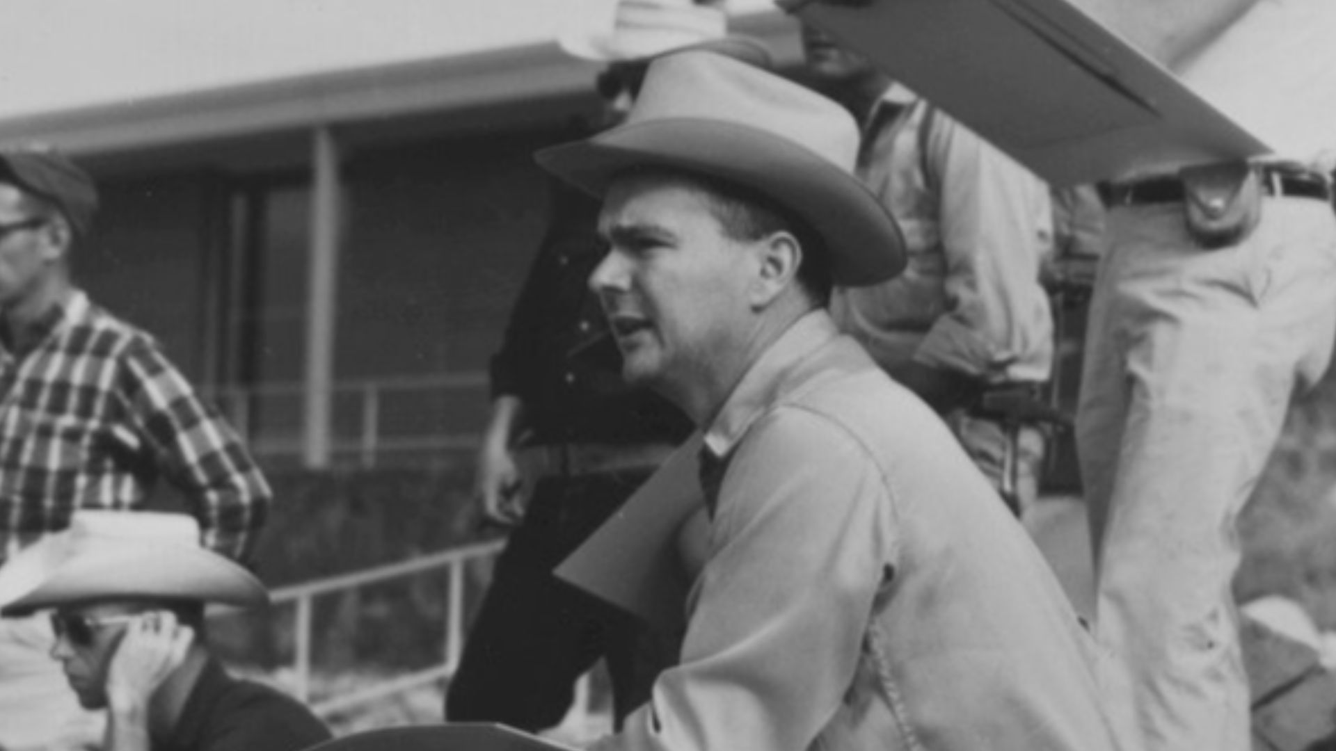 File:Eugene Shoemaker at Meteor Crater 2.jpg
