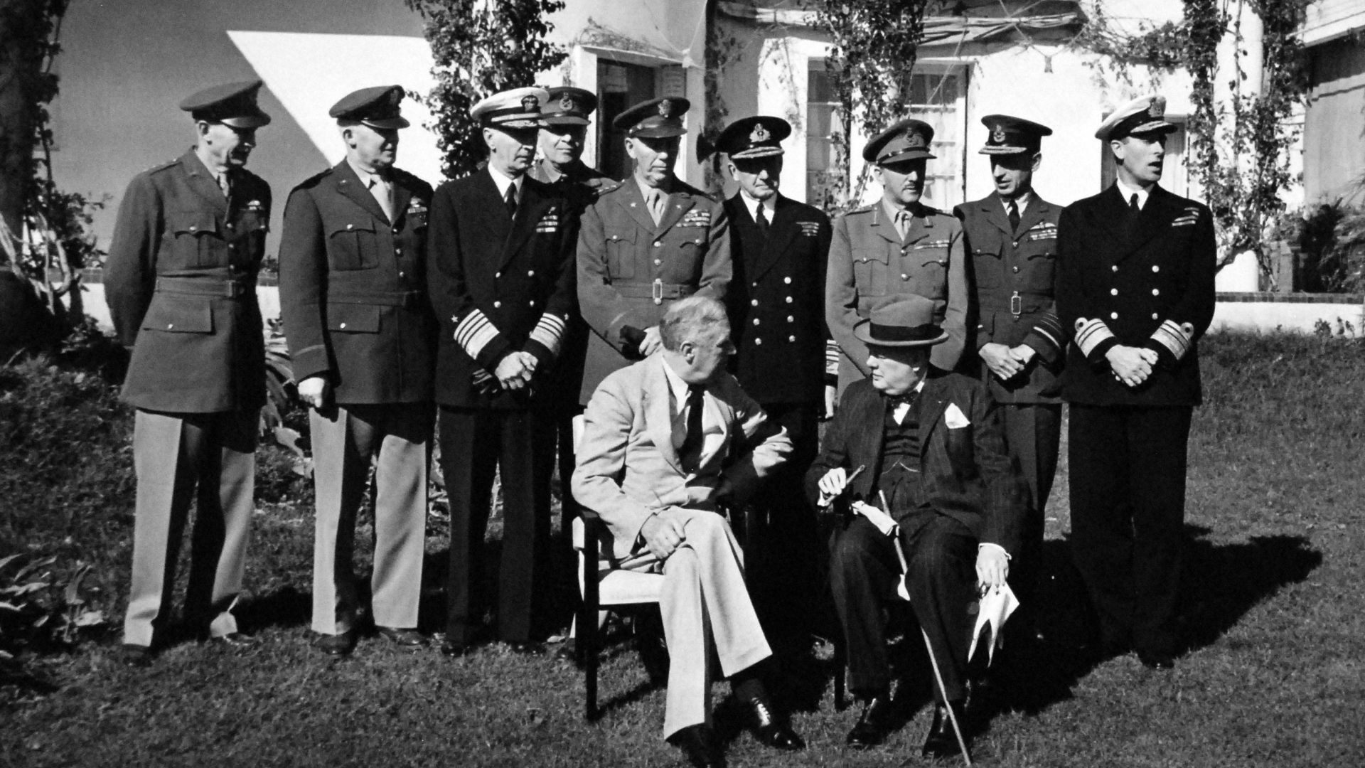 File:80-G-38559 (25601980716).jpg