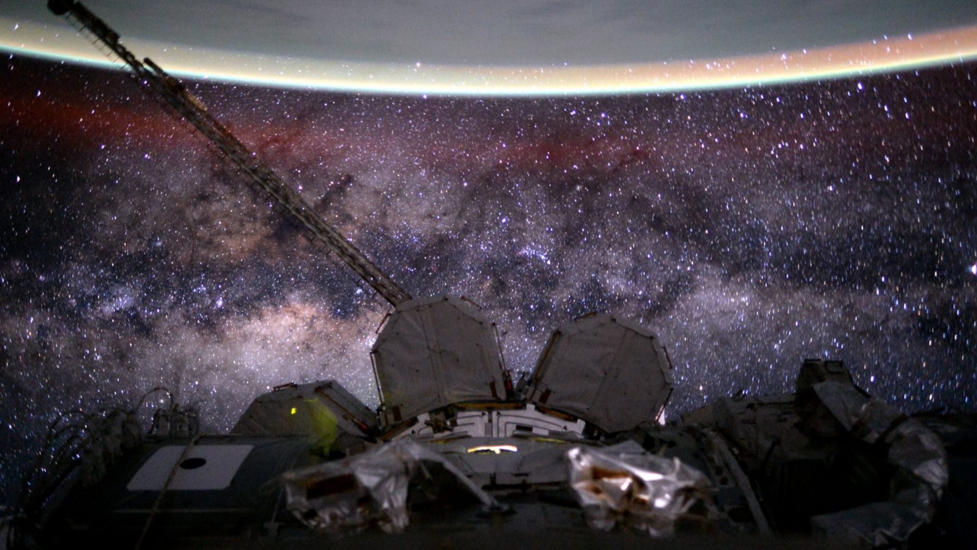 File:ISS-44 Milky Way.jpg