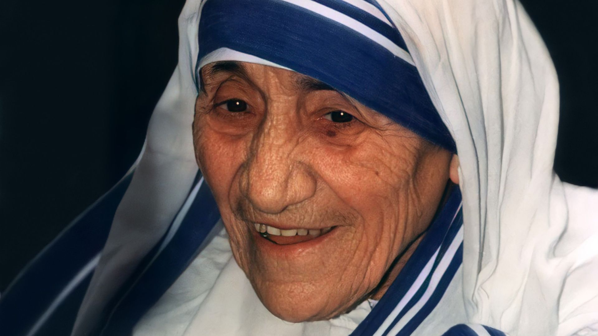 File:Mother Teresa 1.jpg