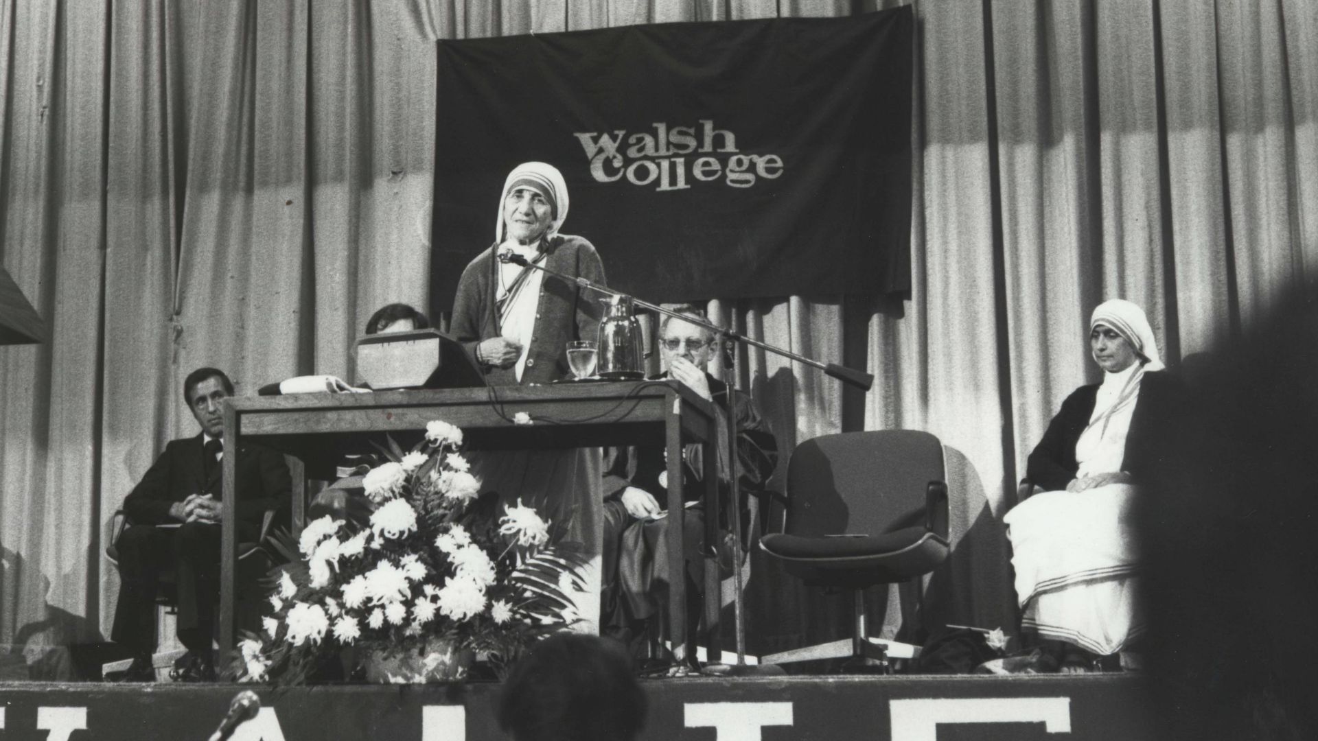 File:Mother Teresa Speaks to Walsh University.jpg