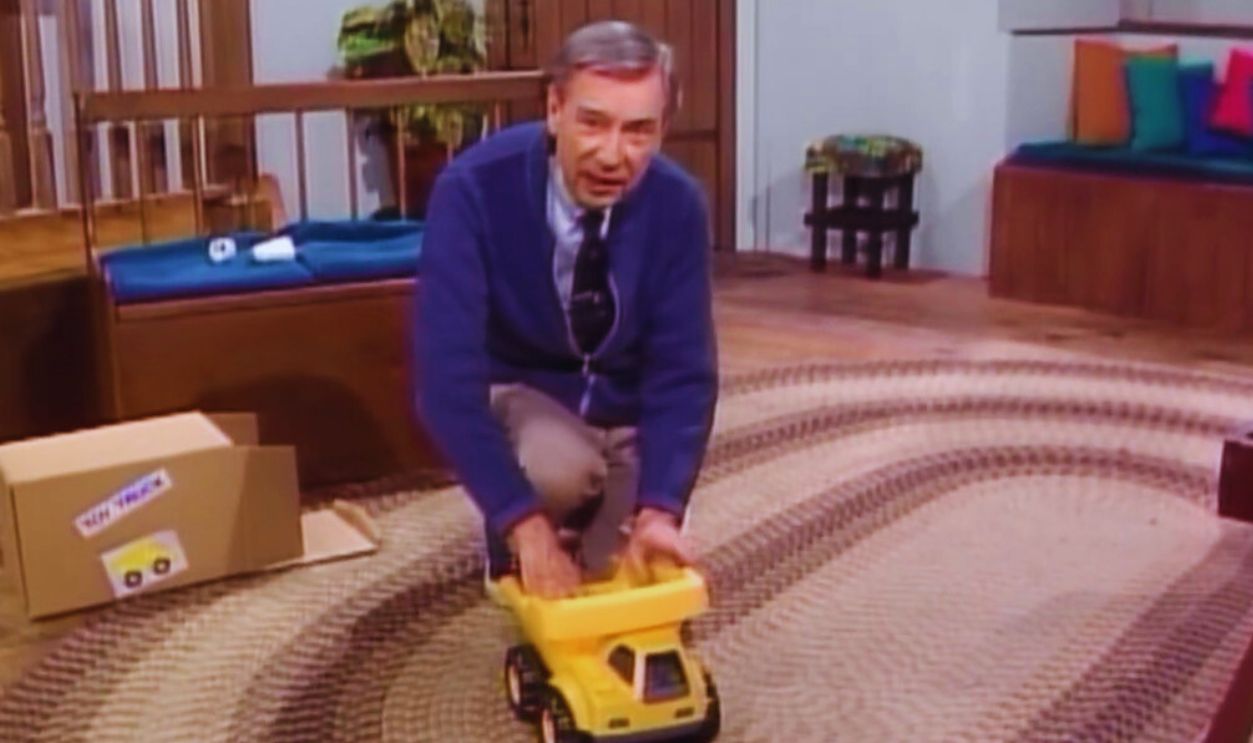 Screenshot from Mister Rogers’ Neighborhood (1968–2001)