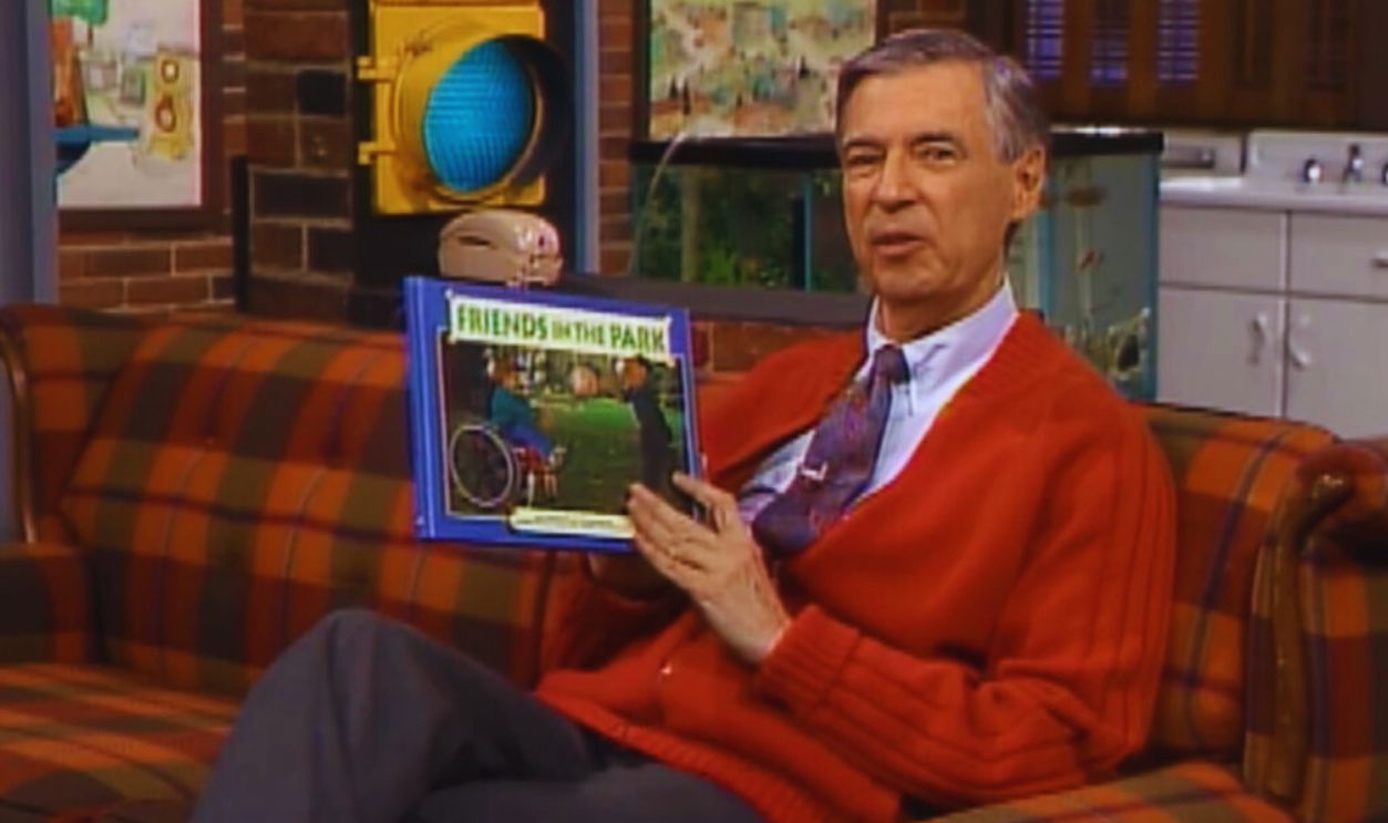 Screenshot from Mister Rogers’ Neighborhood (1968–2001)