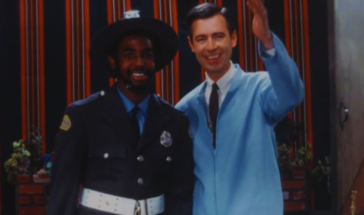 Screenshot from Mister Rogers’ Neighborhood (1968–2001)