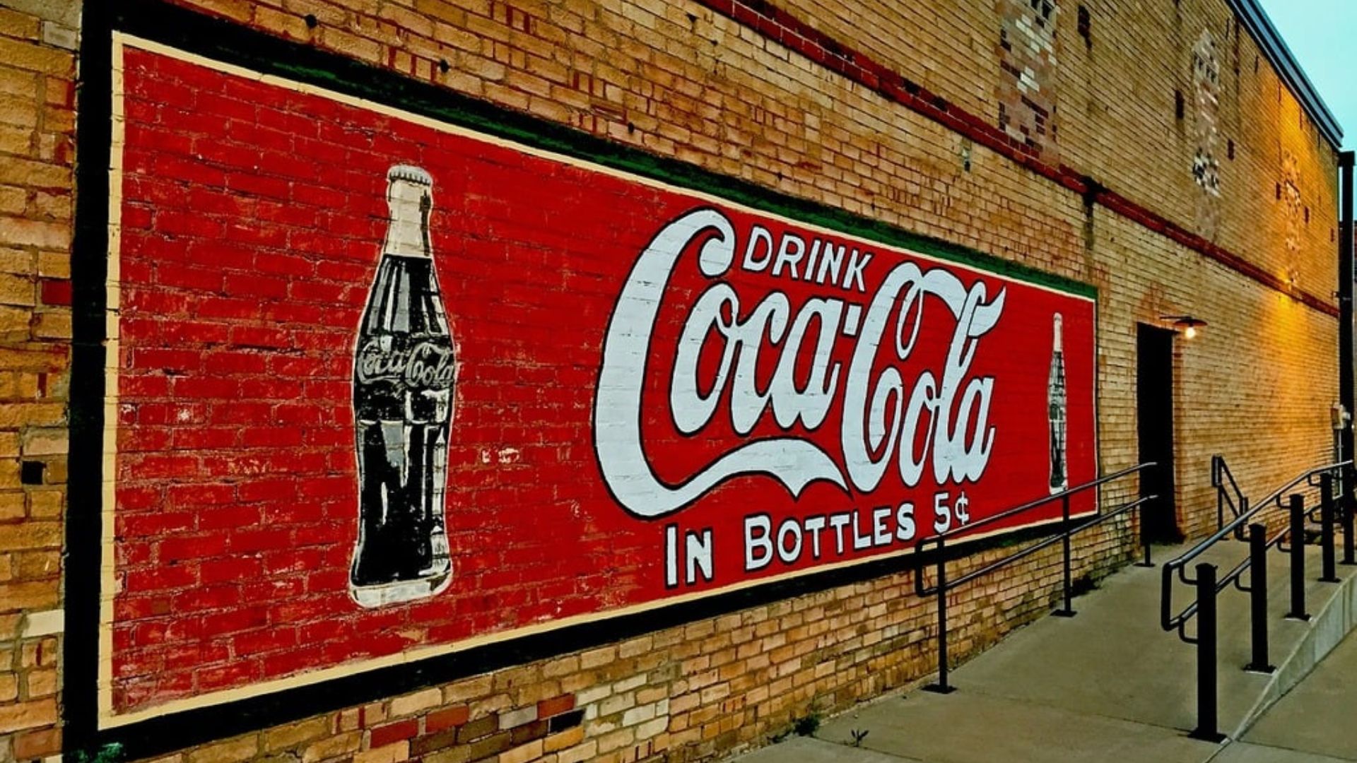 File:Historic Coca-Cola Mural, Kilgore, Texas.jpg