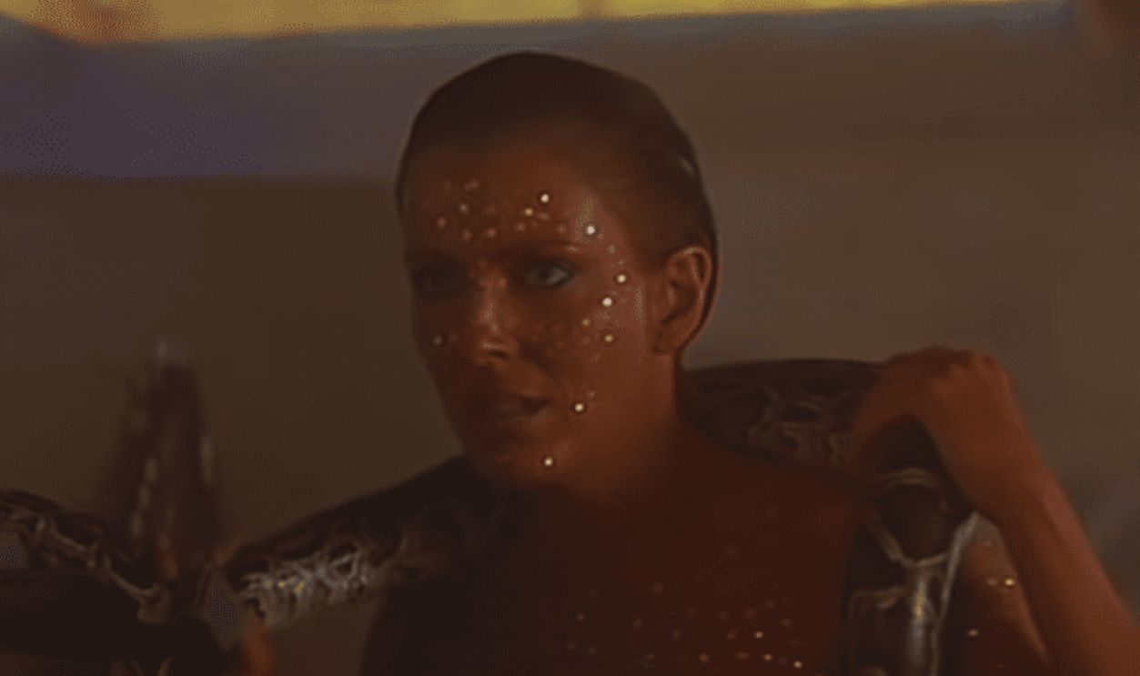 Screenshot from Blade Runner (1982)