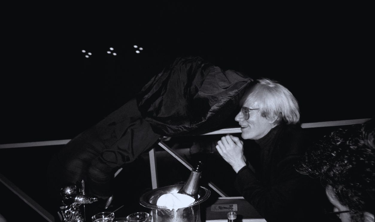 Gettyimages - 641863296, Grace Jones and Andy Warhol at the 1986 MTV Music Awards at the Palladium Grace Jones and Andy Warhol at the 1986 MTV Music Awards at the Palladium. Friday, September 5, 1986. 