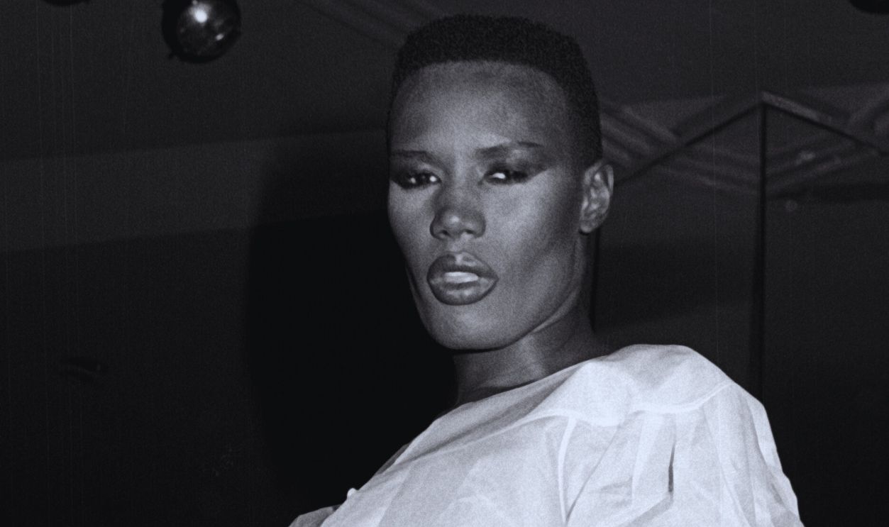 Gettyimages - 480877361, The White Ball NEW YORK CITY - JUNE 24: Grace Jones attends The White Ball on June 24, 1980 at the Ritz Carlton Hotel in New York City. 