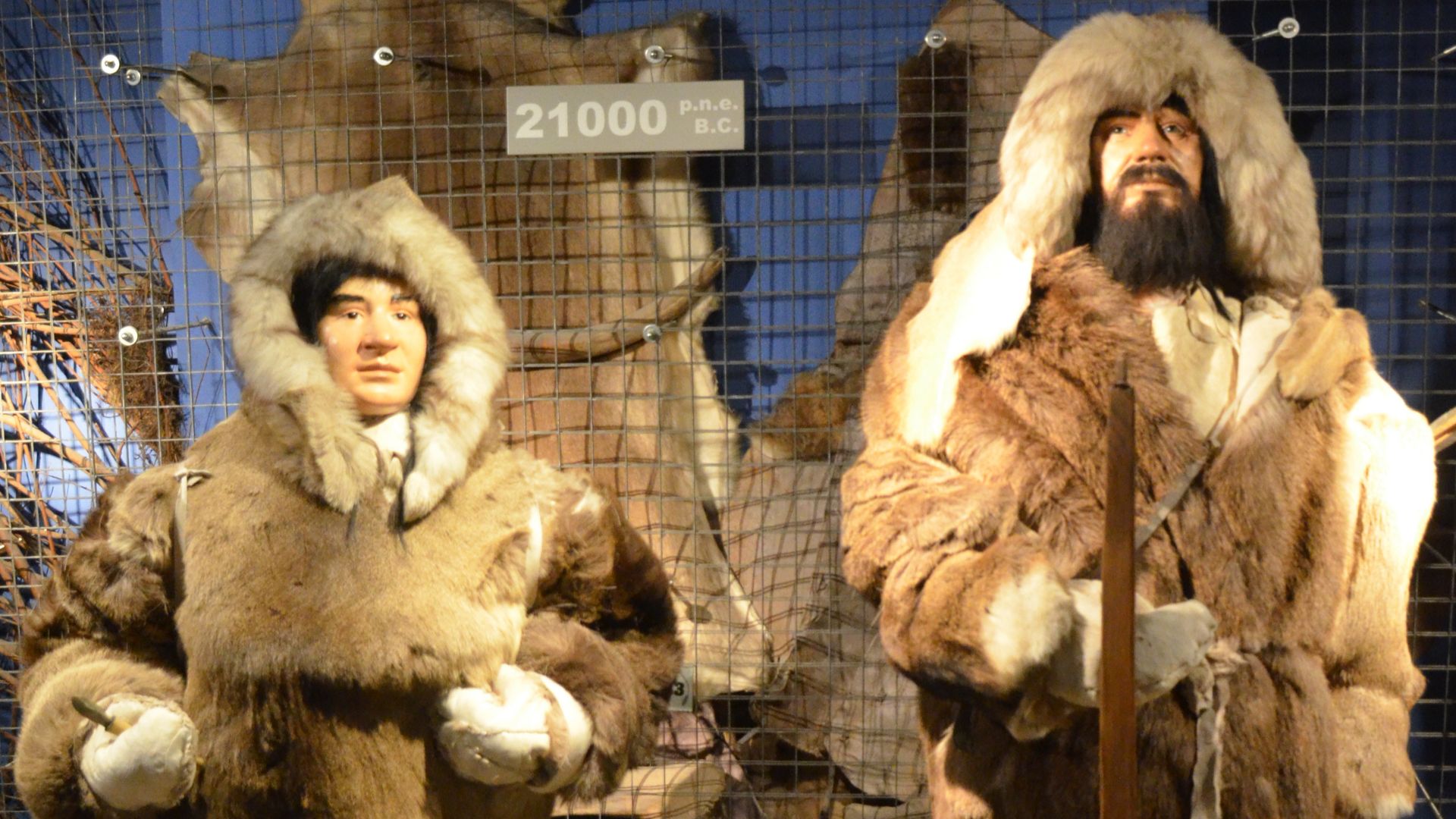 File:02022 0003-001 fur clothing from the Paleolithicfur clothing from the Paleolithic, MAK.jpg