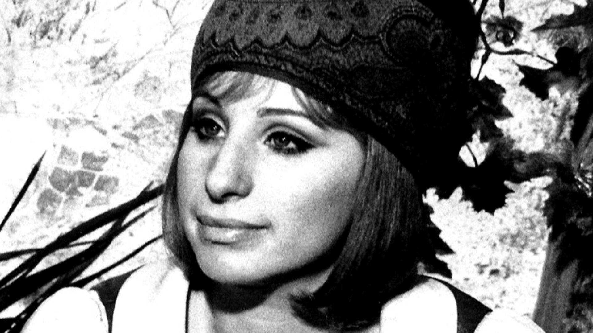 File:Streisand - Clear Day 1970.JPG