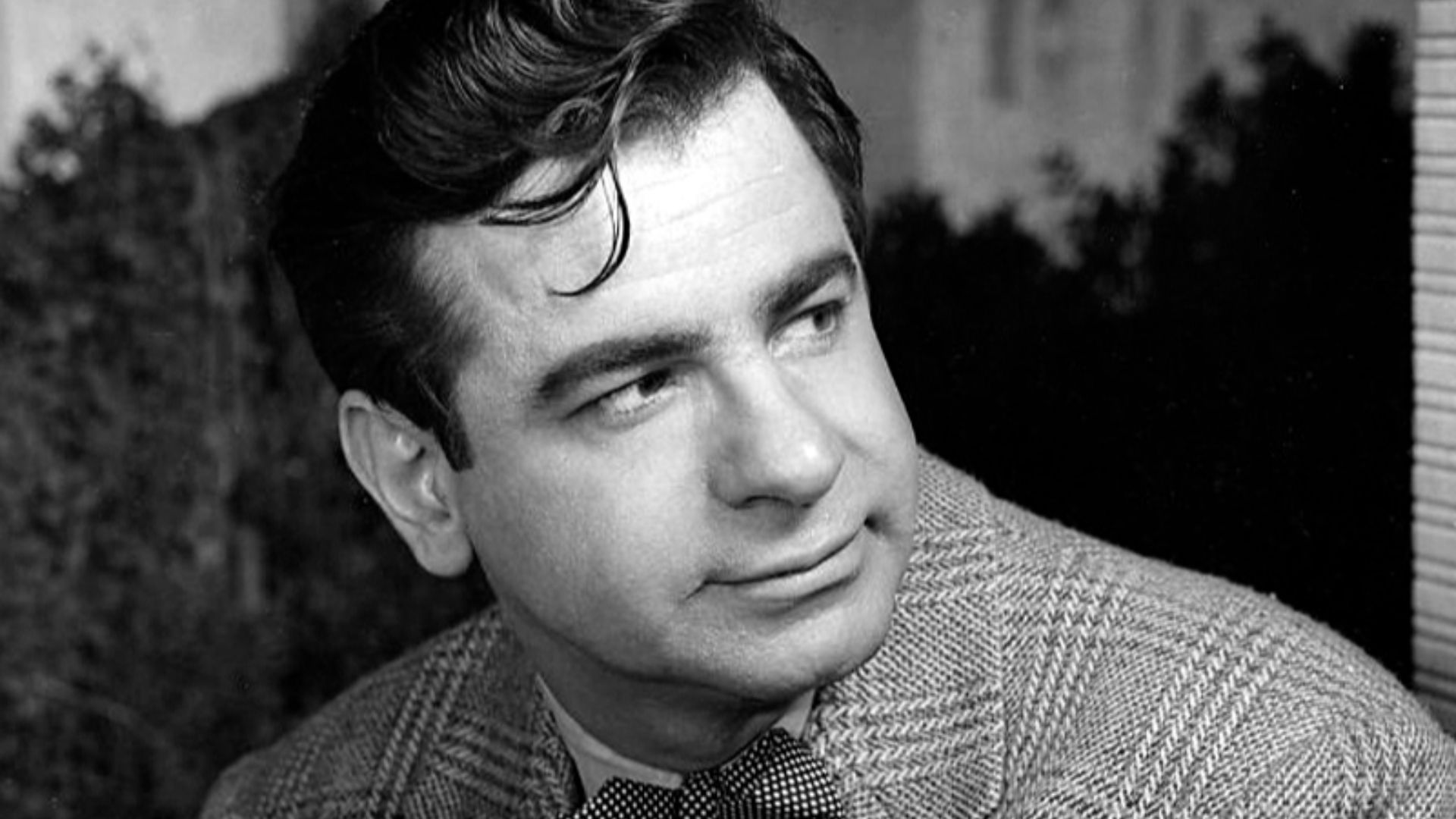 File:Walter Matthau - 1952.jpg