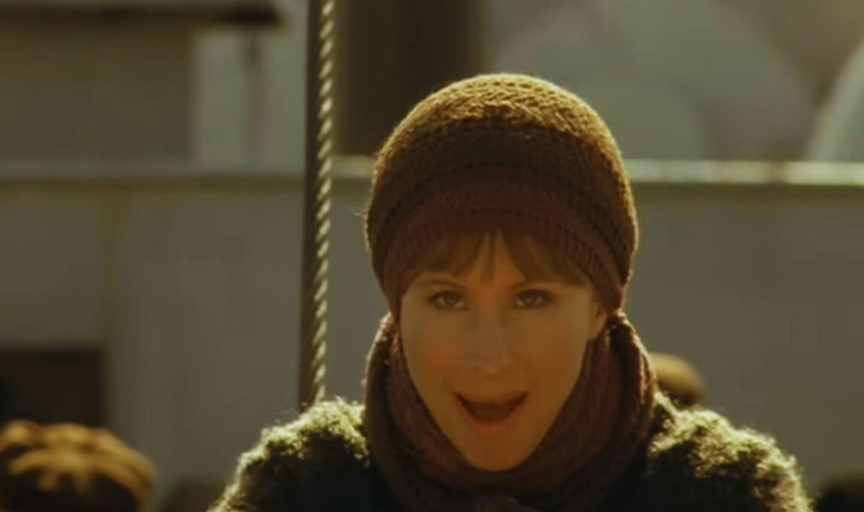 Screenshot from Yentl (1983)