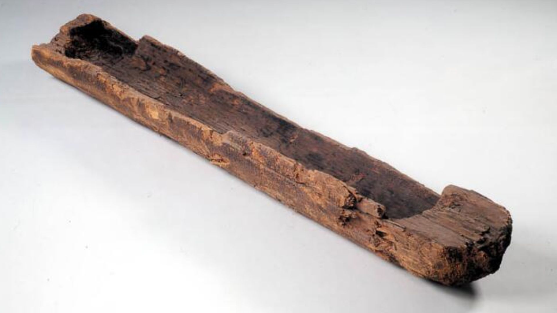 File:Boomstamkano van Pesse, Drents Museum, 1955-VIII-2.jpg