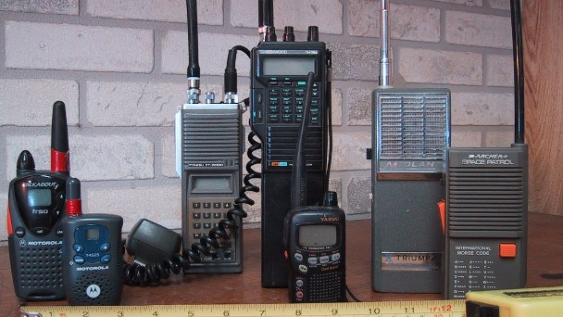File:Recreational Walkie Talkies.jpg