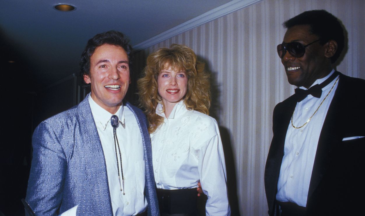 Gettyimages - 74726577, 3rd Annual Rock & Roll Hall of Fame Awards Bruce Springsteen, Julianne Phillips and Guest at the Waldorf Astoria Hotel in New York City, New York