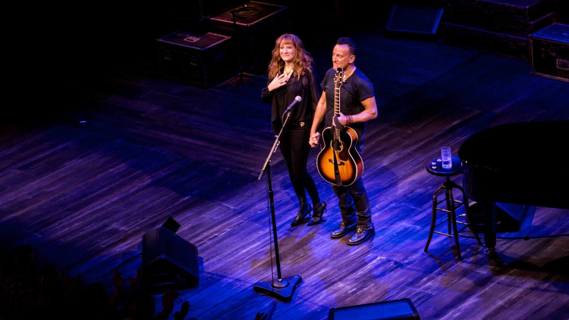 File:Springsteen On Broadway - Walter Kerr Theater - Thursday 2nd November 2017 SpringsteenBroadWay021117-43 (26448754919).jpg