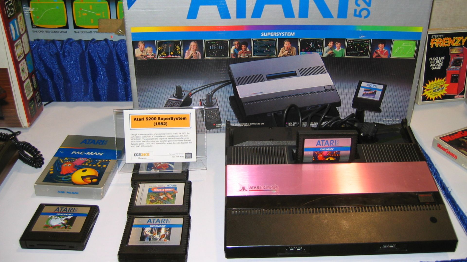 File:Atari 5200 - trojandan 14871272.jpg