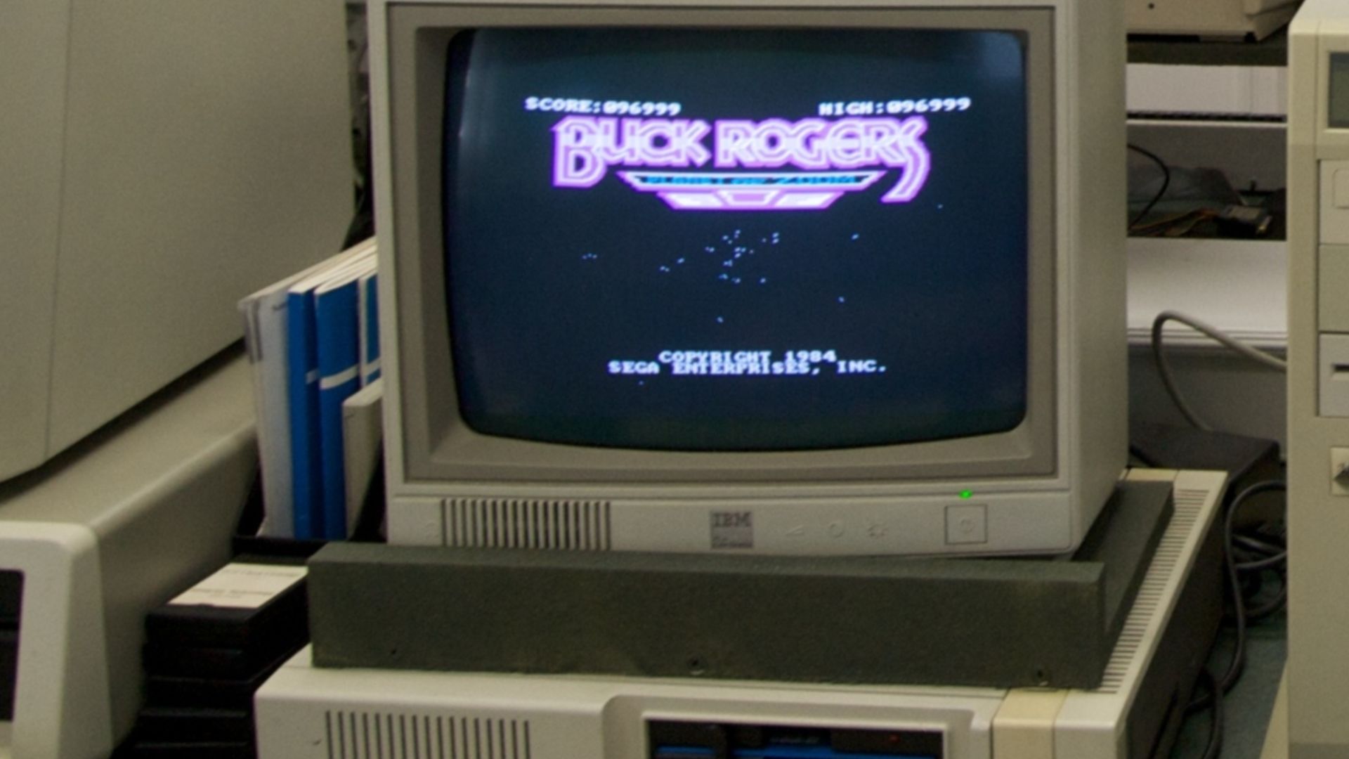 File:IBM PCjr Personal computers (cropped).jpg