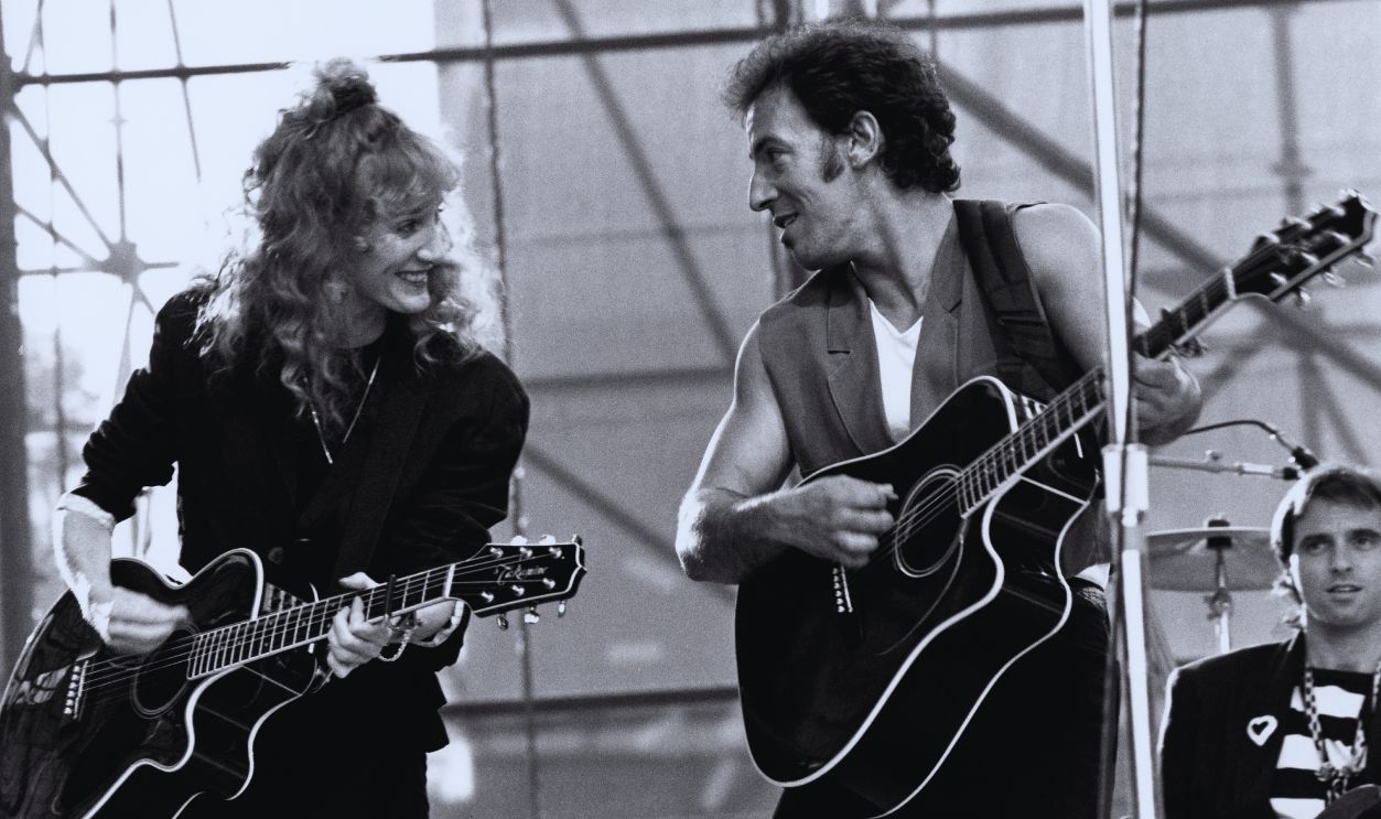 Gettyimages - 541796897, Springsteen, Bruce - Rockmusiker, USA/ mit Ehefrau Patti Scialfa auf der Buehne (GERMANY OUT) Springsteen, Bruce *23.09.1949- Musiker, Saenger, Gitarrist, Rockmusik, USA- Konzert in Muenchen