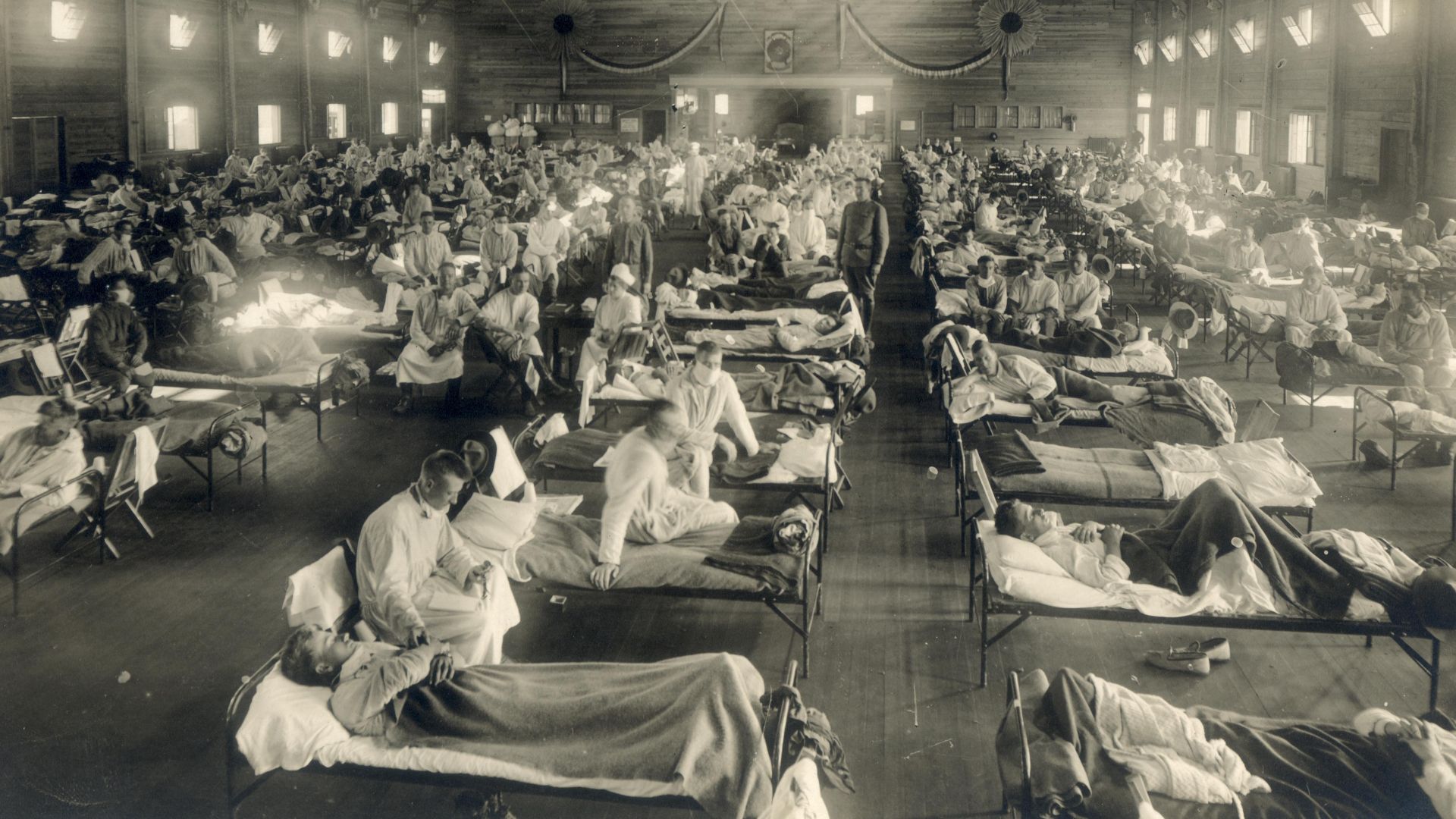 File:Emergency hospital during Influenza epidemic, Camp Funston, Kansas - NCP 1603.jpg