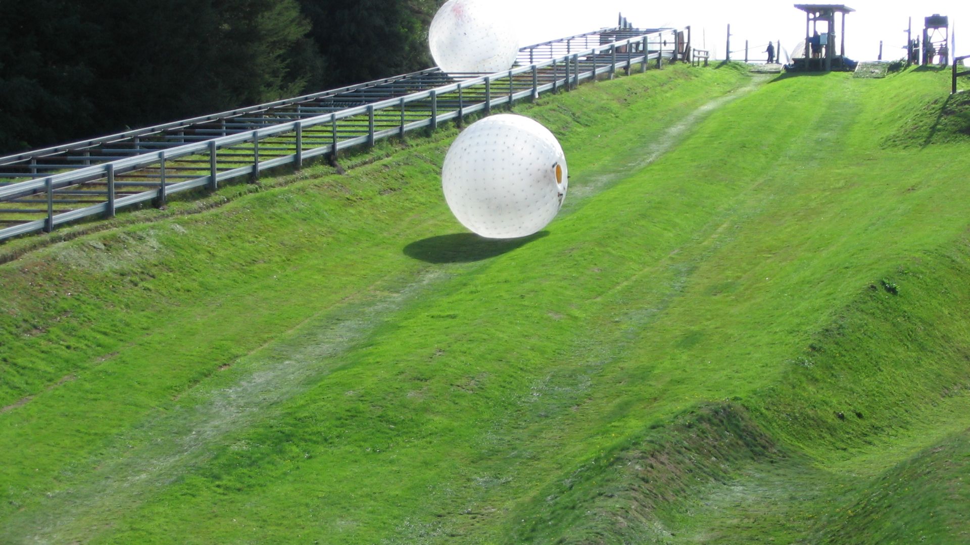 File:Zorbing.jpg