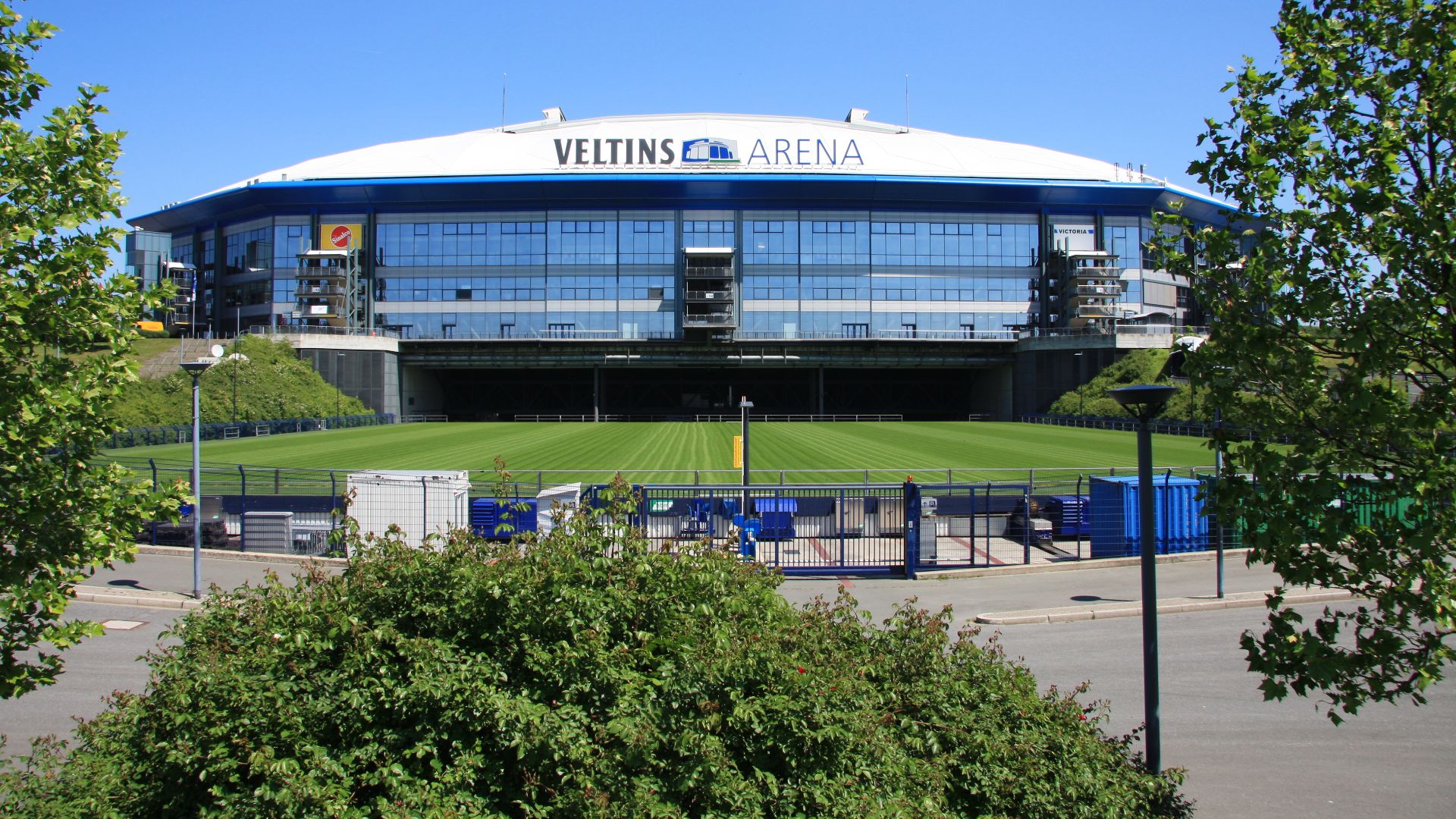 File:2010-06-03 Arena AufSchalke 20.jpg