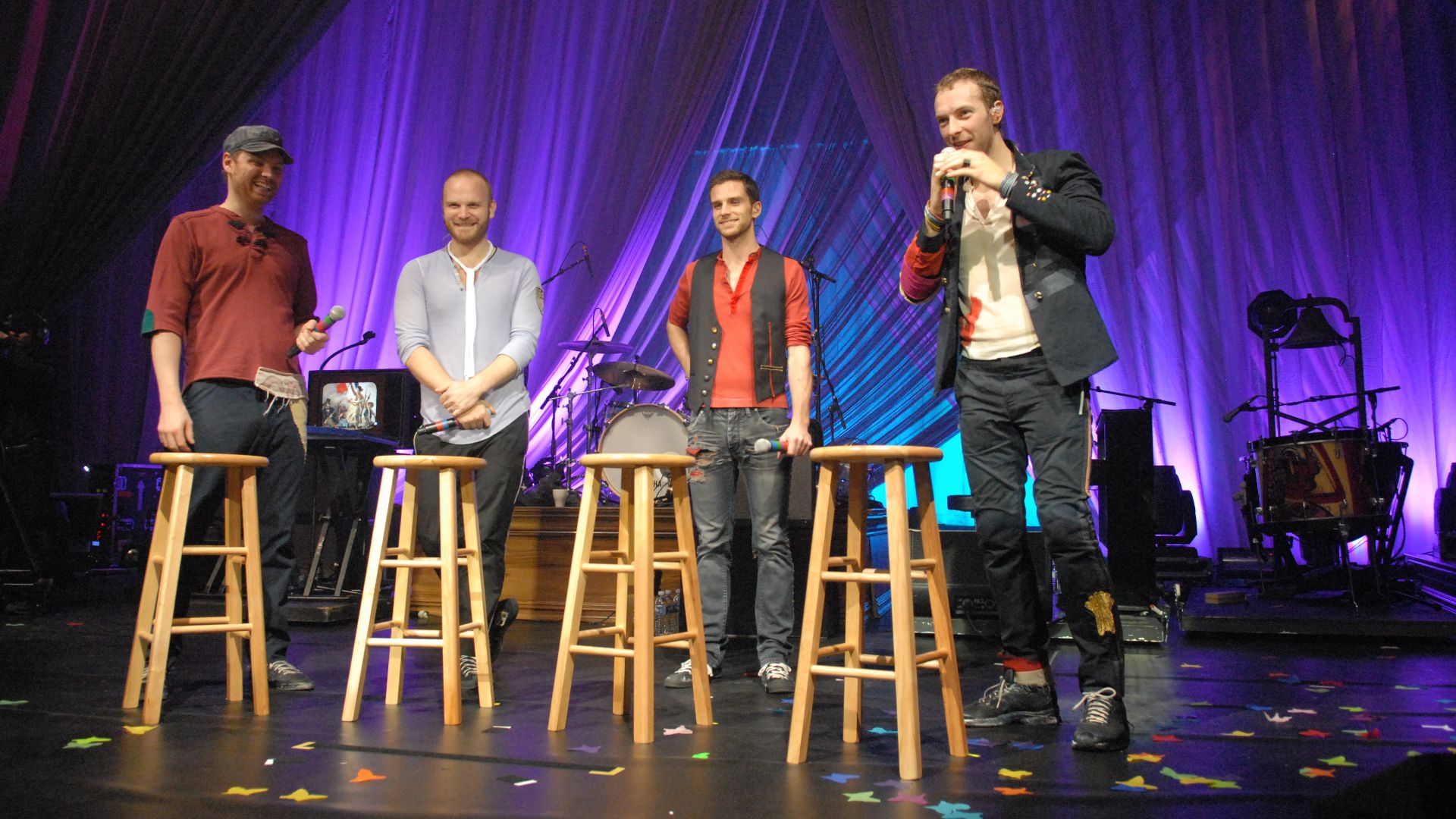 File:Coldplay performs for Nissan Live Sets 1.jpg