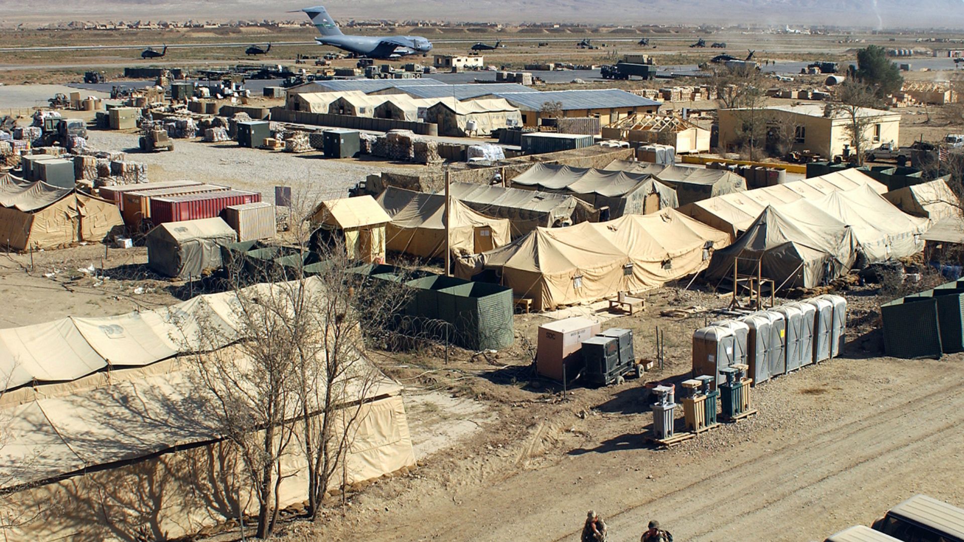 File:Military camp at Bagram, Afghanistan.jpg