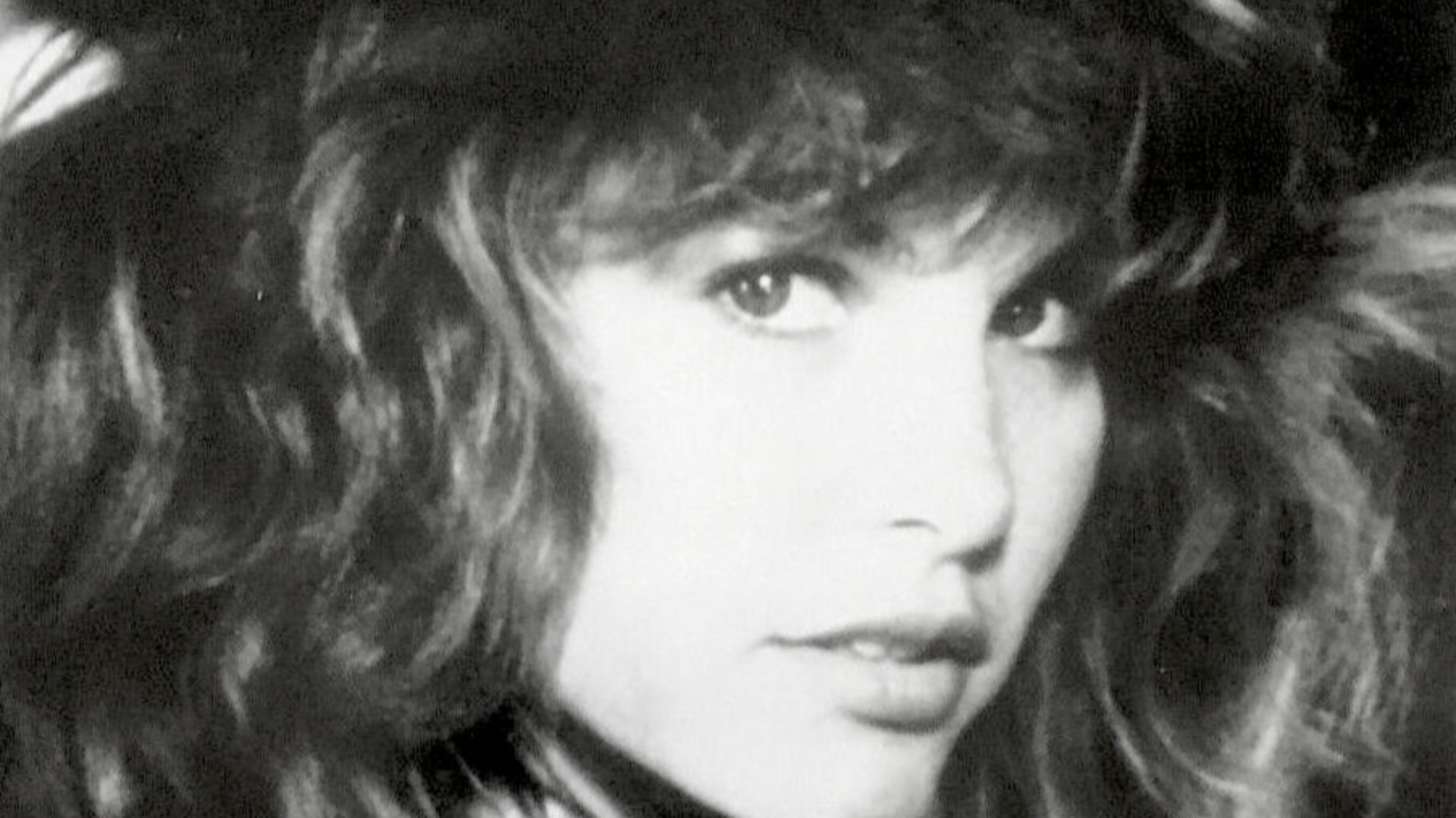 File:Tawny Kitaen 1984 publicity still.jpg