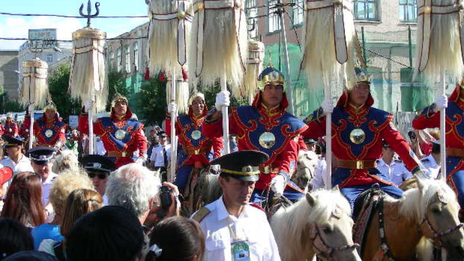 File:Mongolian Army in traditional uniforms.JPG