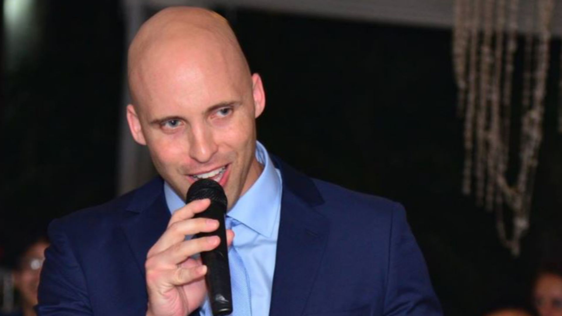 File:David Packouz (cropped).png