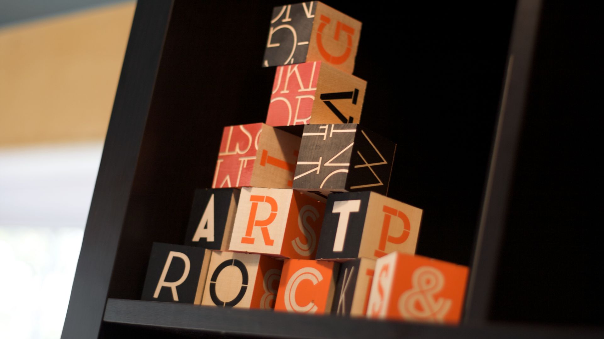 File:Neutraface Blocks!.jpg