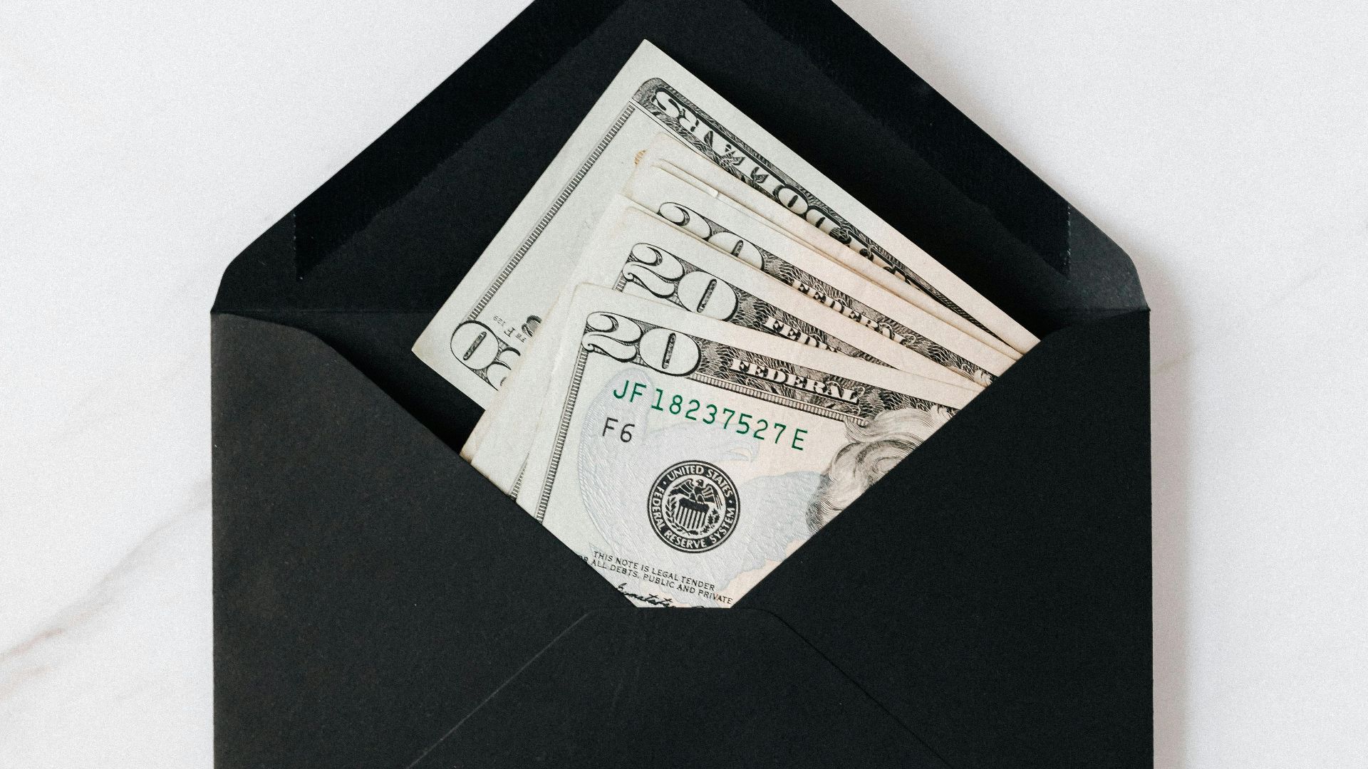 Photo By: Kaboompics.com