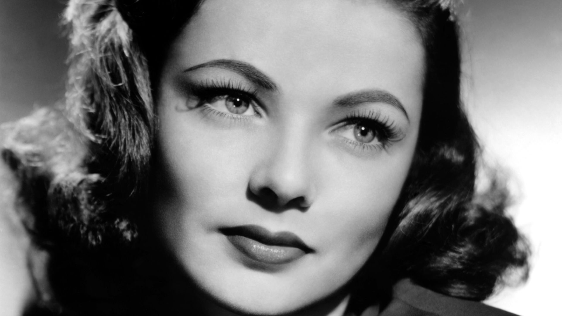 File:Studio publicity Gene Tierney.jpg