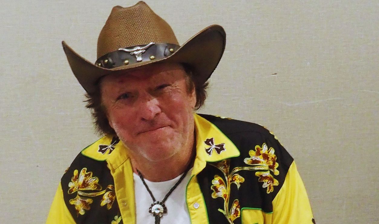 Gettyimages - 2211806372, Chiller Theatre Expo Spring 2025 PARSIPPANY, NJ - APRIL 27: Michael Madsen attends the Chiller Theatre Expo Spring 2025 on April 27, 2025 in Parsippany, New Jersey.