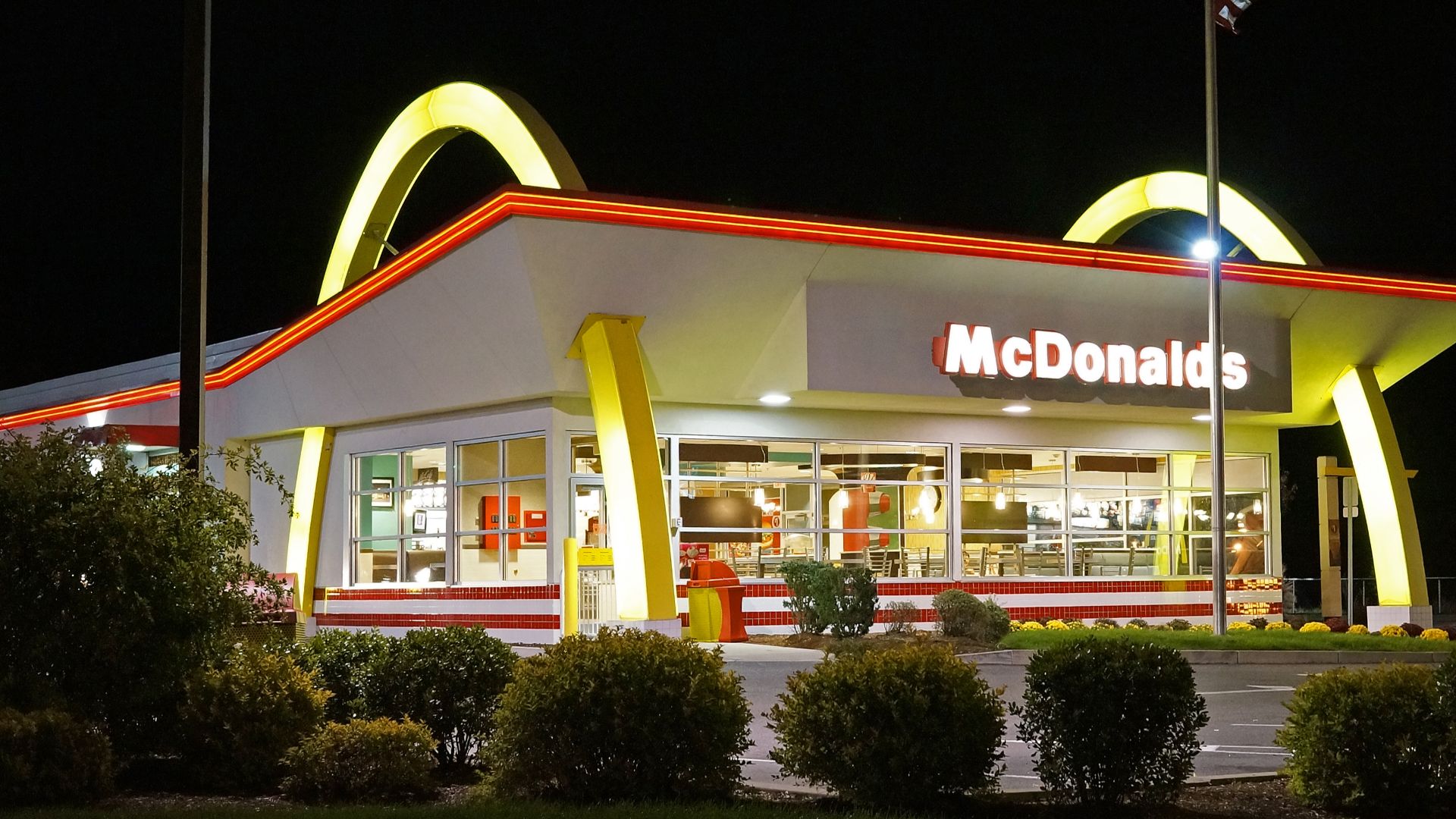 File:McDonalds Golden Arches.jpg