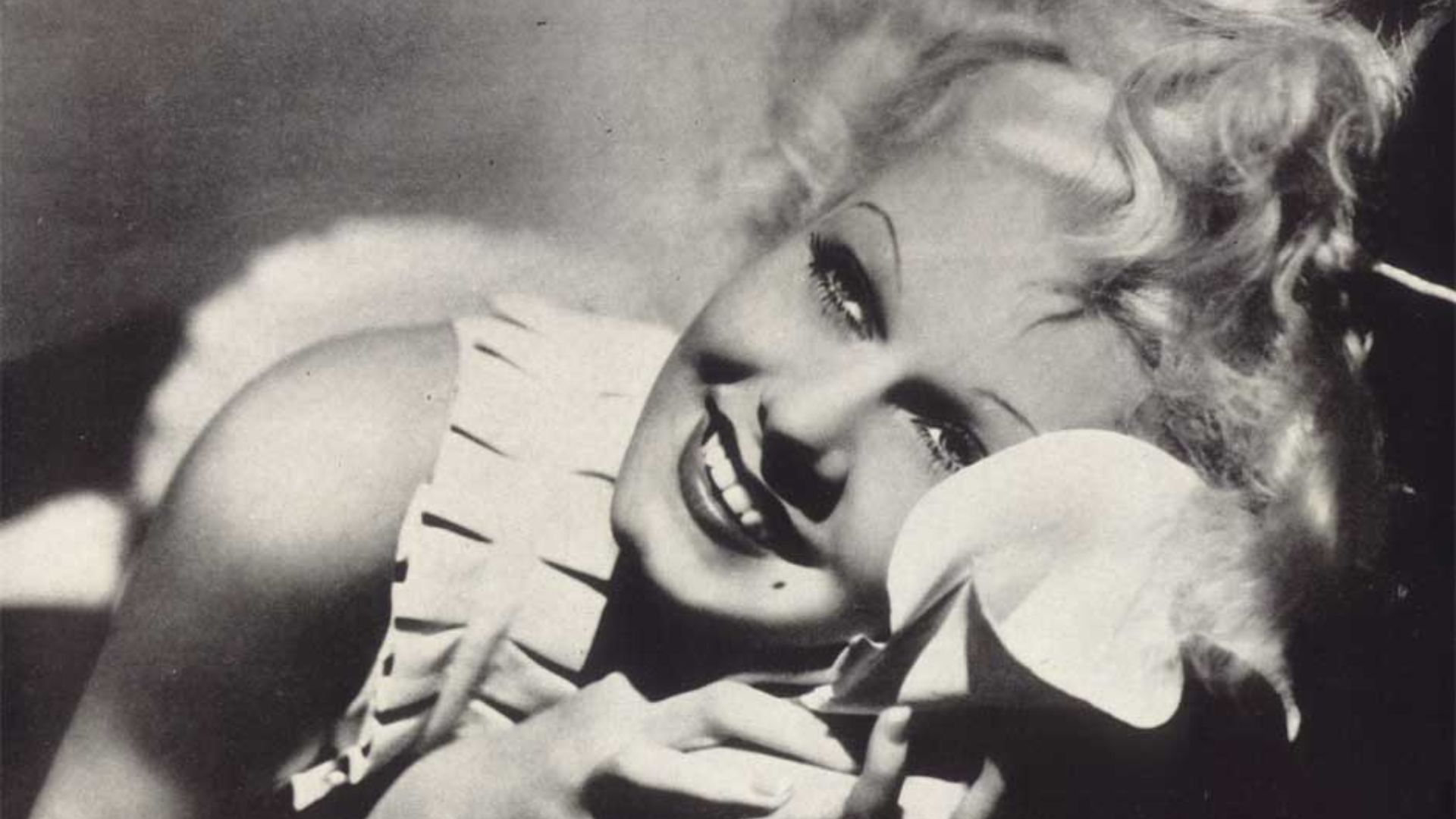 File:Jean Harlow Argentinean Magazine AD.jpg