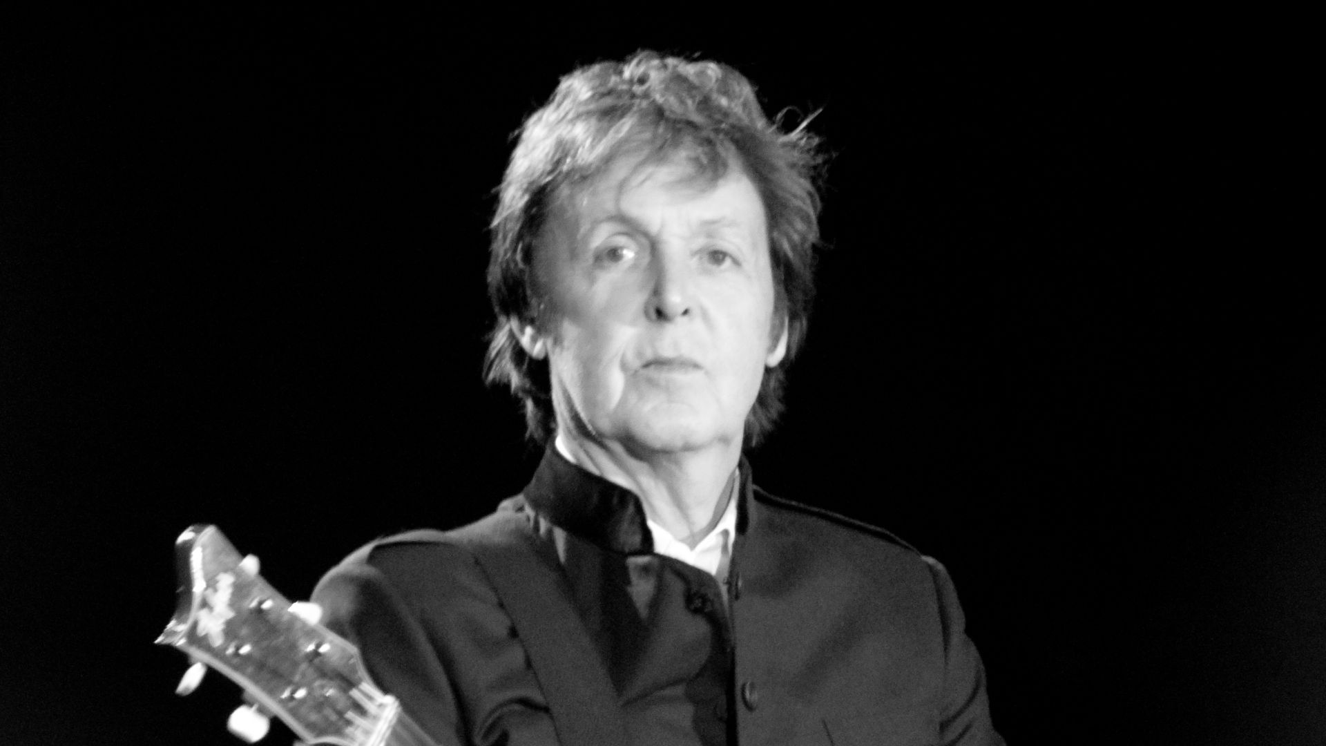 File:Paul McCartney black and white 2010.jpg