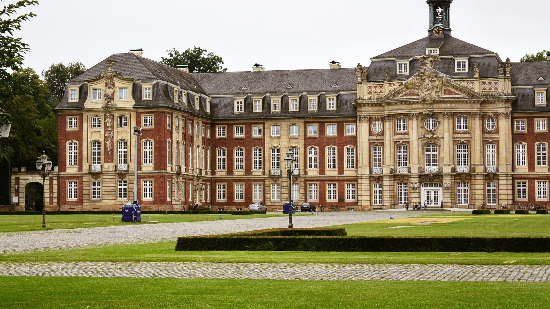 brown and white concrete building