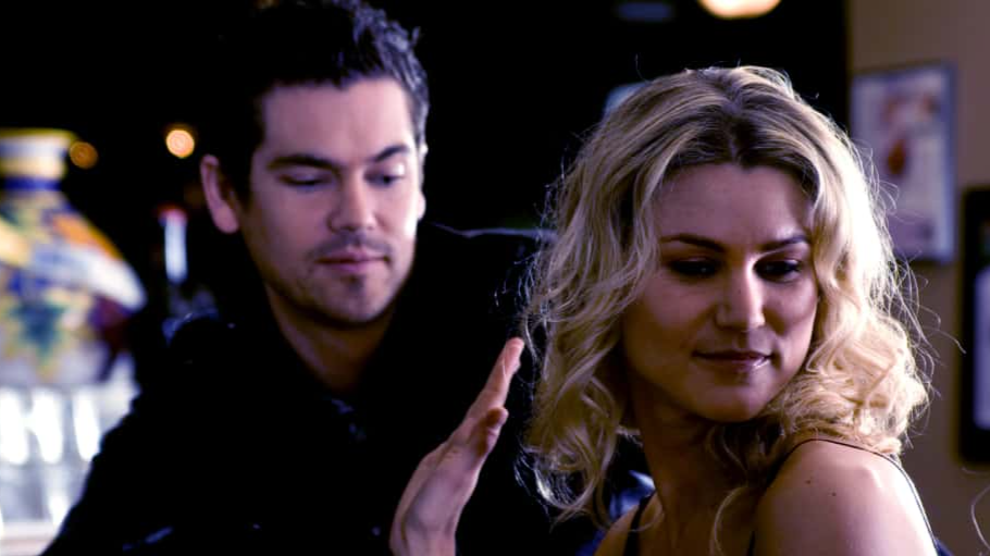 Non-Creepy Way To Approach A Woman Facts