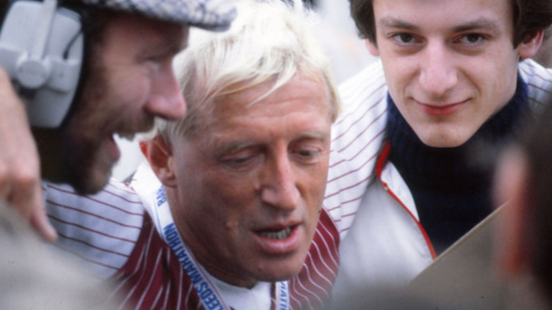 File:Jimmy Savile at the 1982 Leeds Marathon.jpg