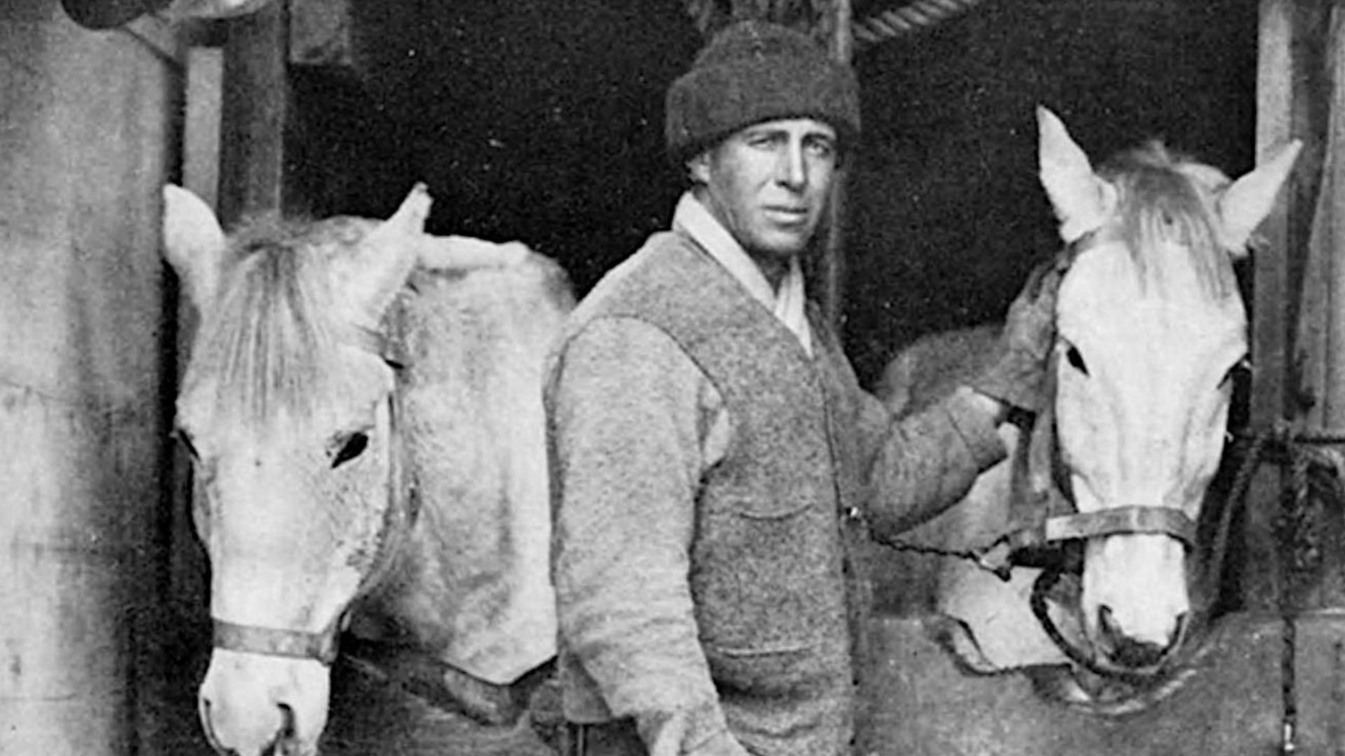 File:Captain Oates and Ponies on the 'Terra Nova' (Scott's Last Expedition).jpg