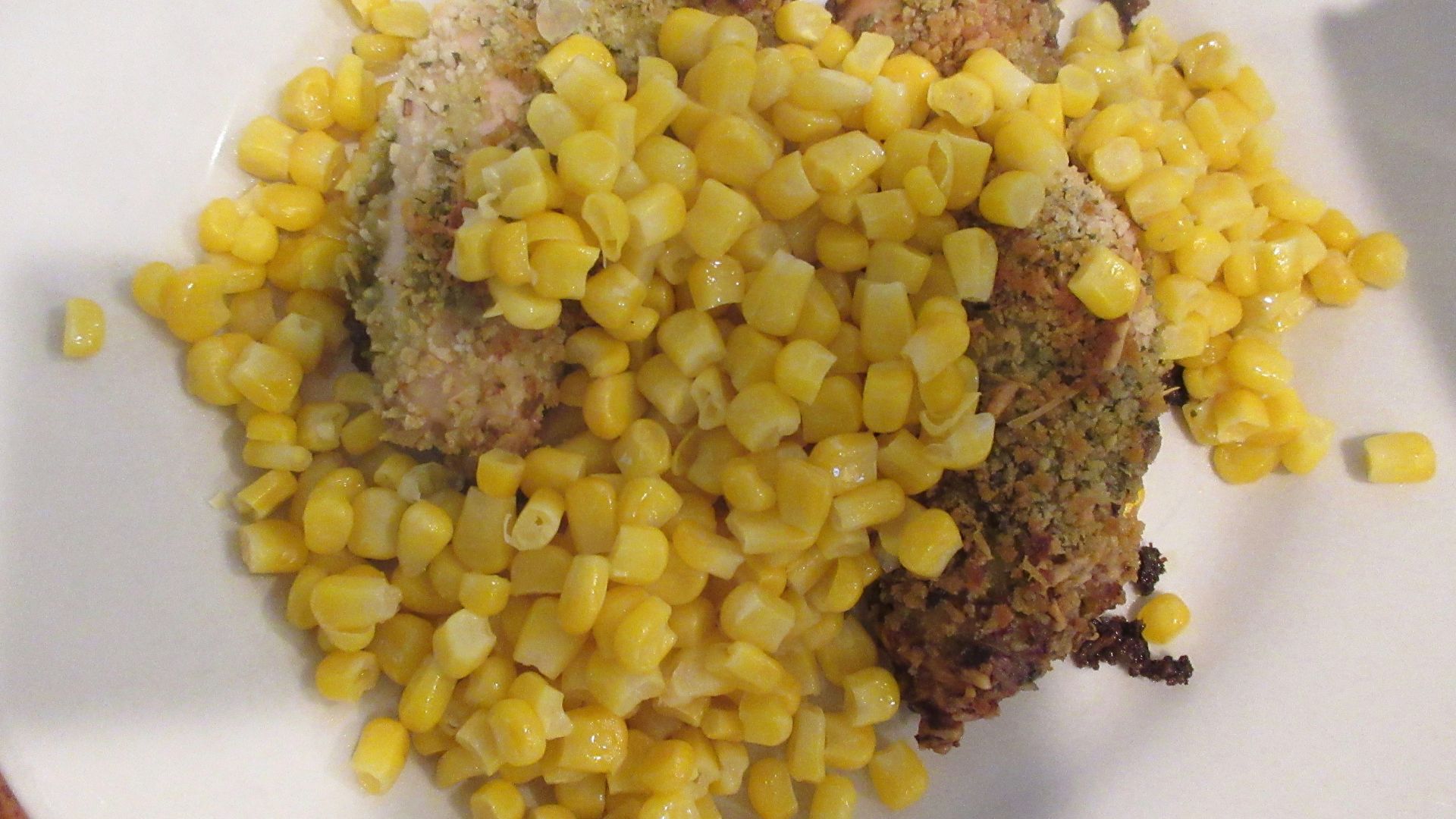 File:Pesto crusted chicken with corn dish.jpg