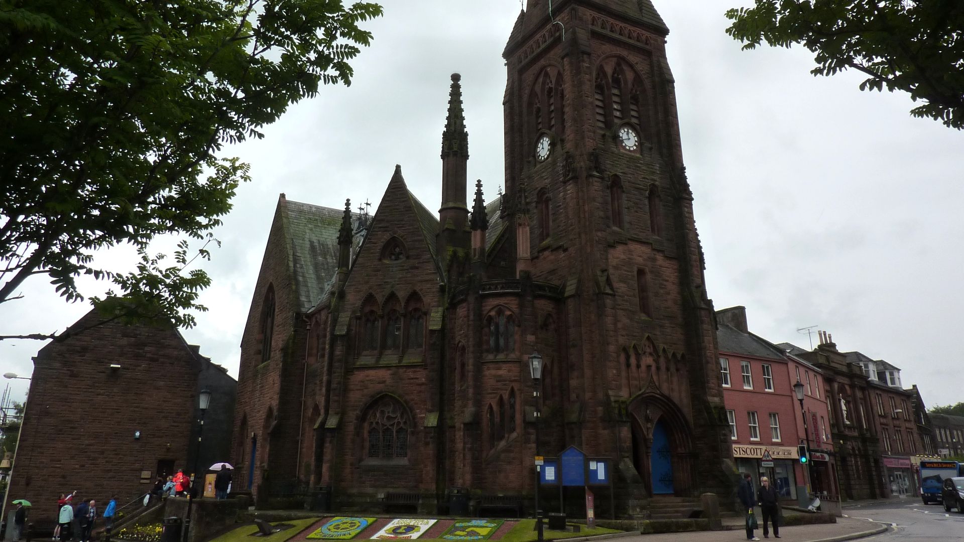 File:Greyfriars Church, Dumfries (6612651551).jpg