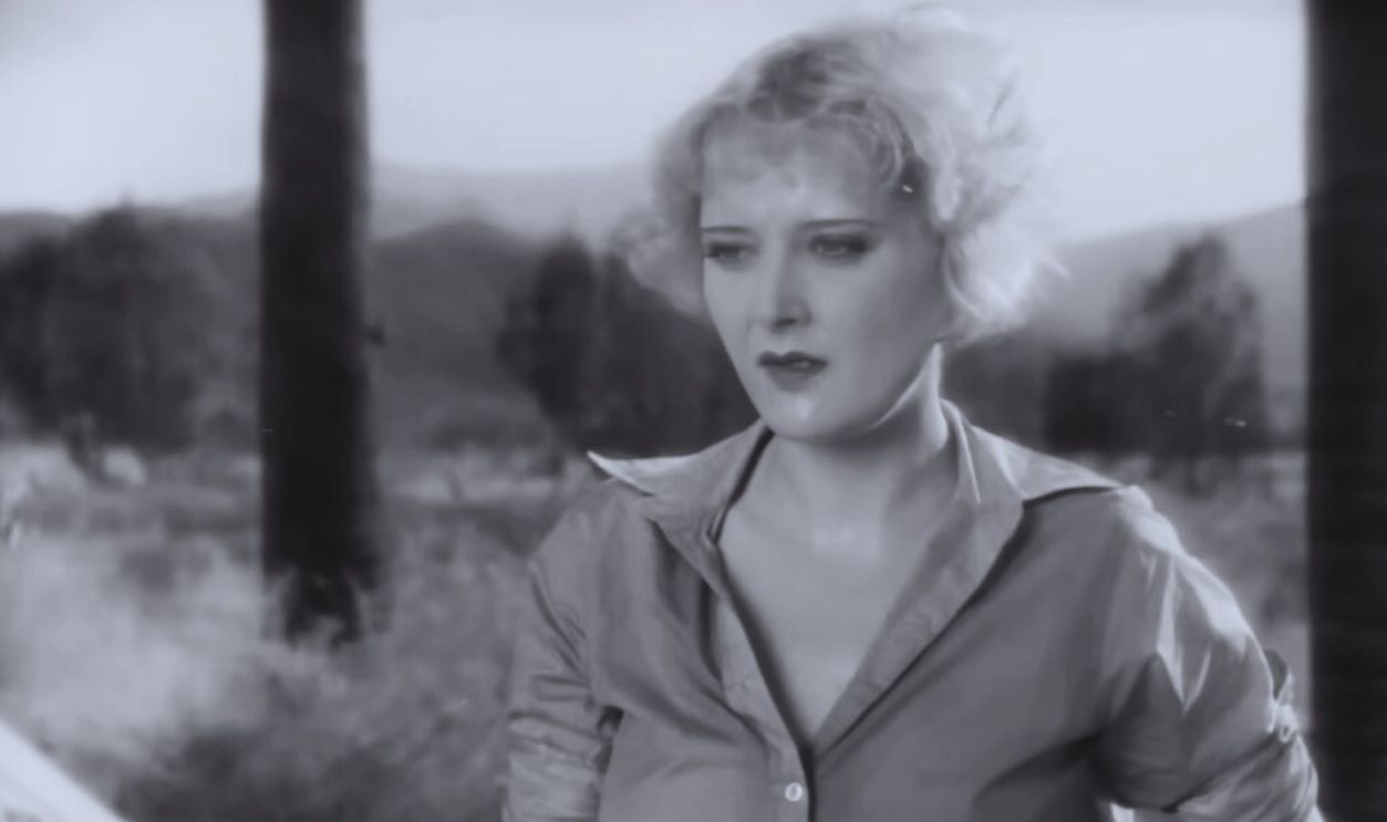 Screenshot from Desert Nights (1929)
