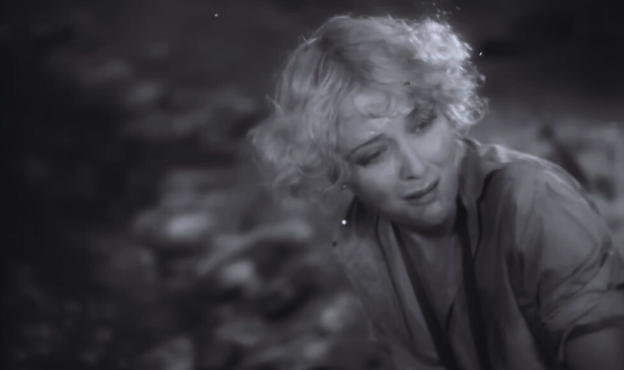 Screenshot from Desert Nights (1929)
