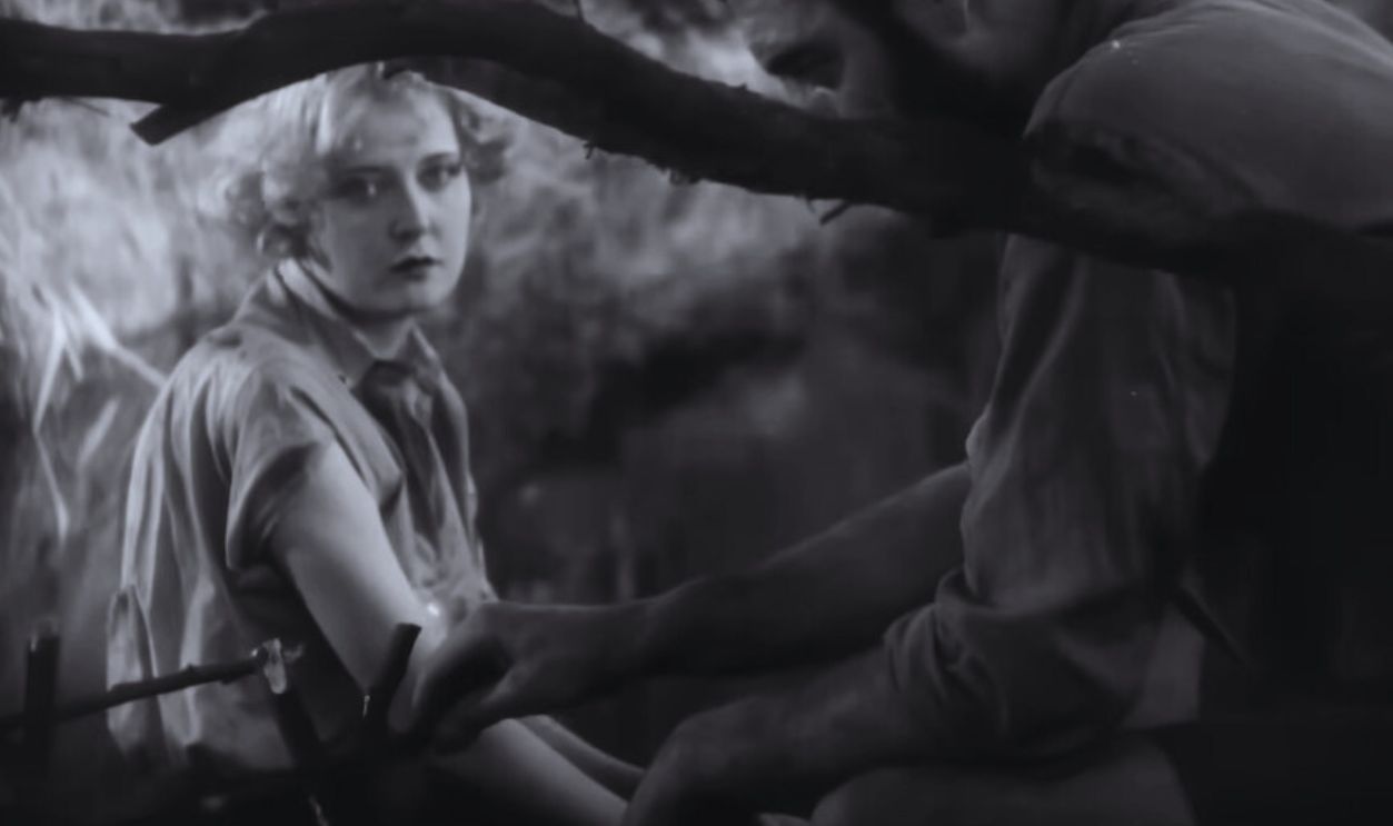 Screenshot from Desert Nights (1929)