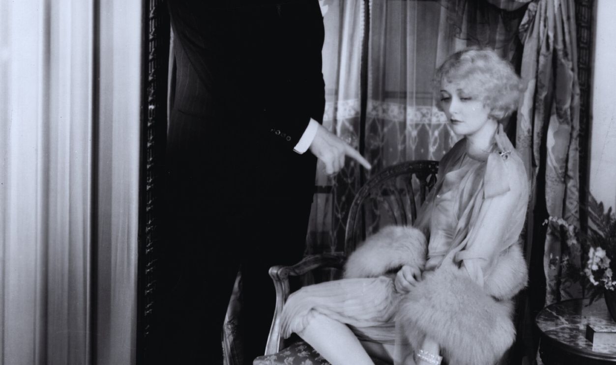 Gettyimages - 3311878, Don't Do It circa 1929: Mary Nolan receives a warning in this scene from the film 'Charming Sinners'. 